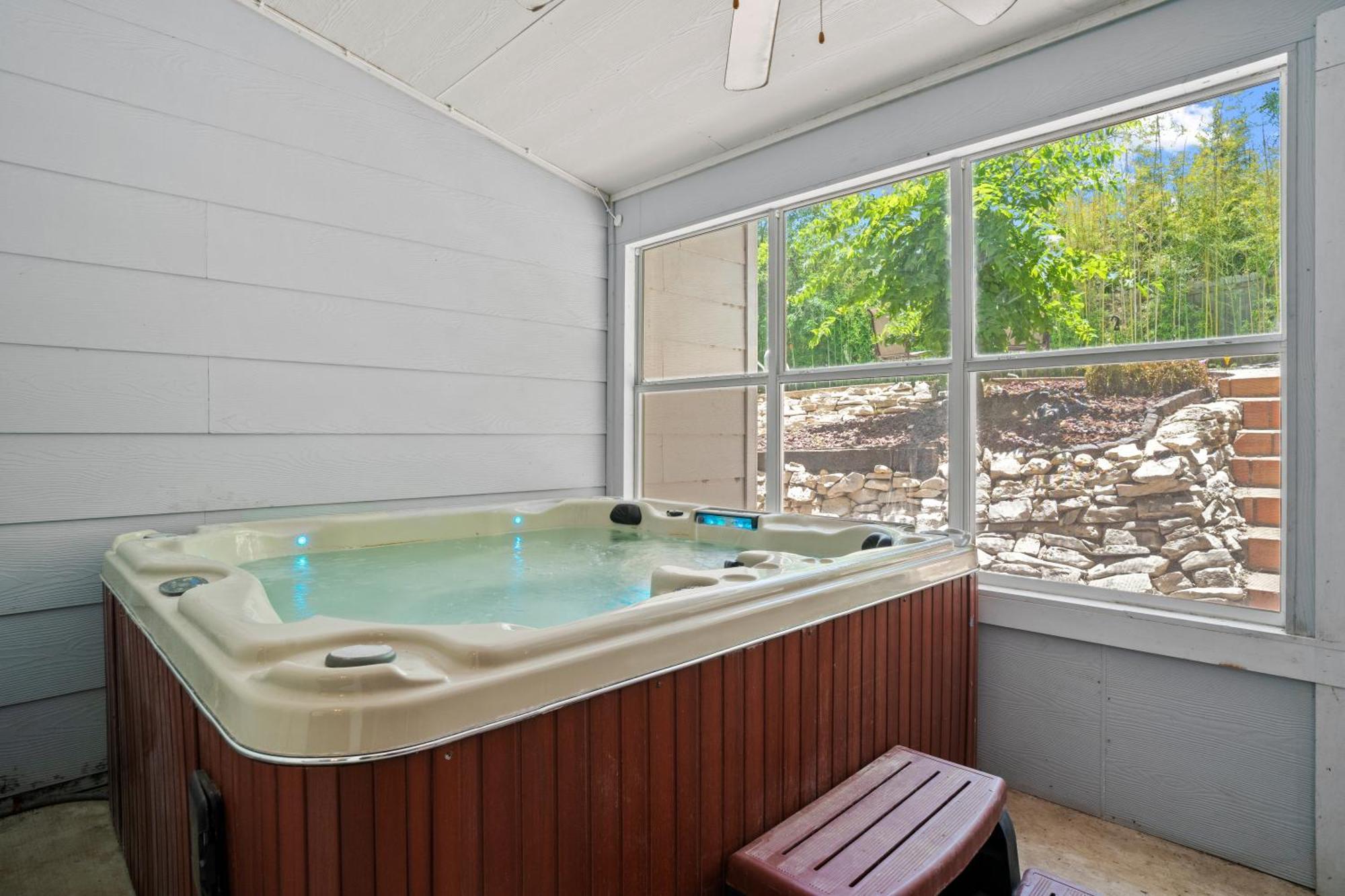 Vila Bamboo Oasis-Relaxing Hot Tub-Family Time San Antonio Exteriér fotografie
